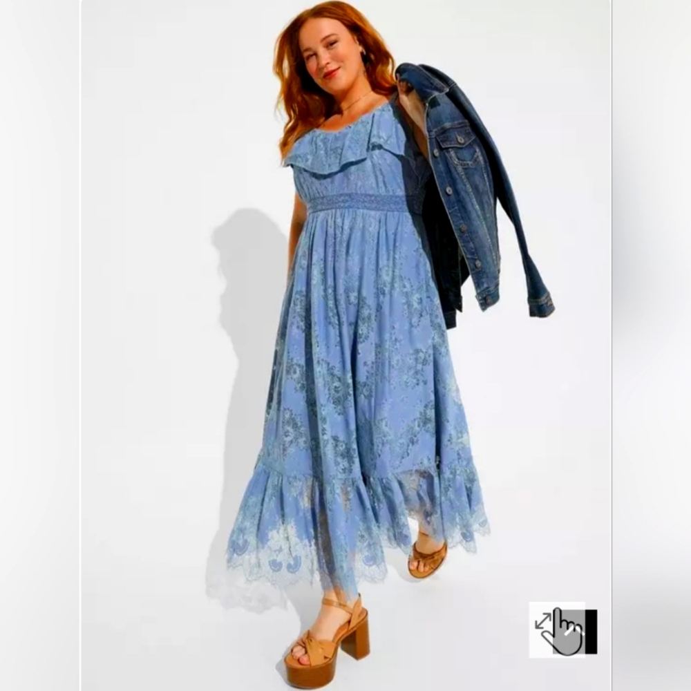 Torrid Blue Lace Dress, Size 00